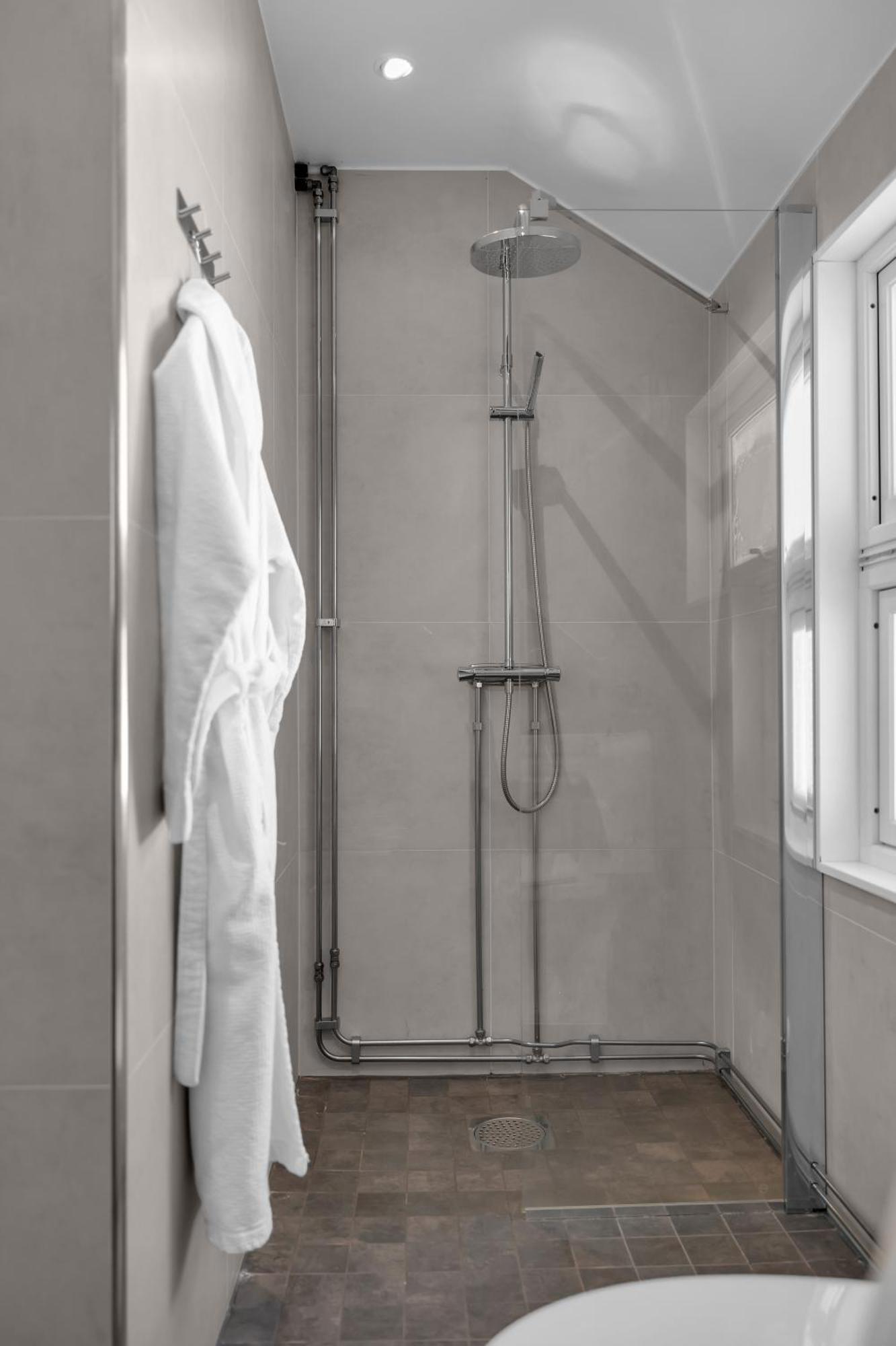Lovely City Center Apartment With Amazing Views And Free Parking! Тромсё Экстерьер фото